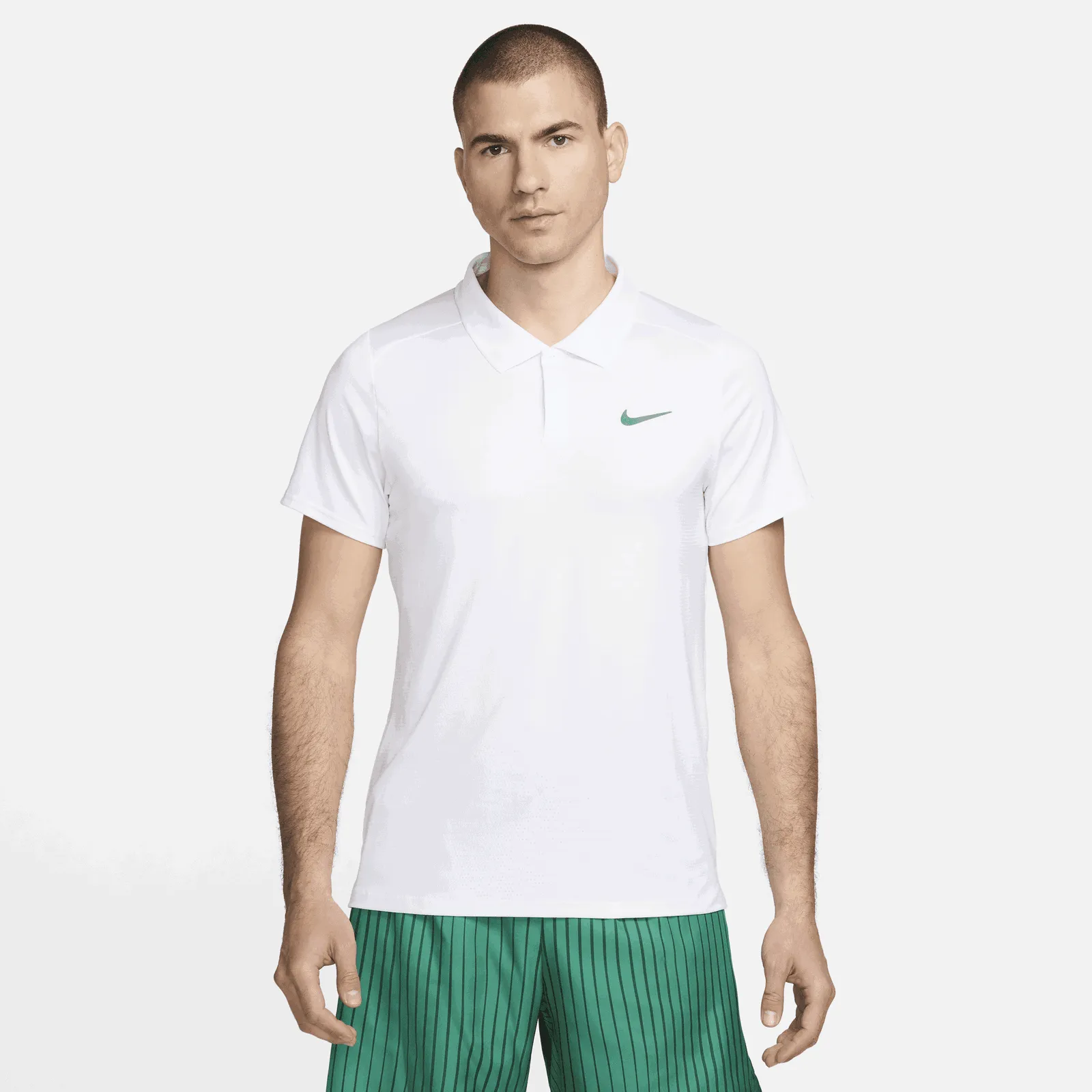 Court Dri-FIT Advantage