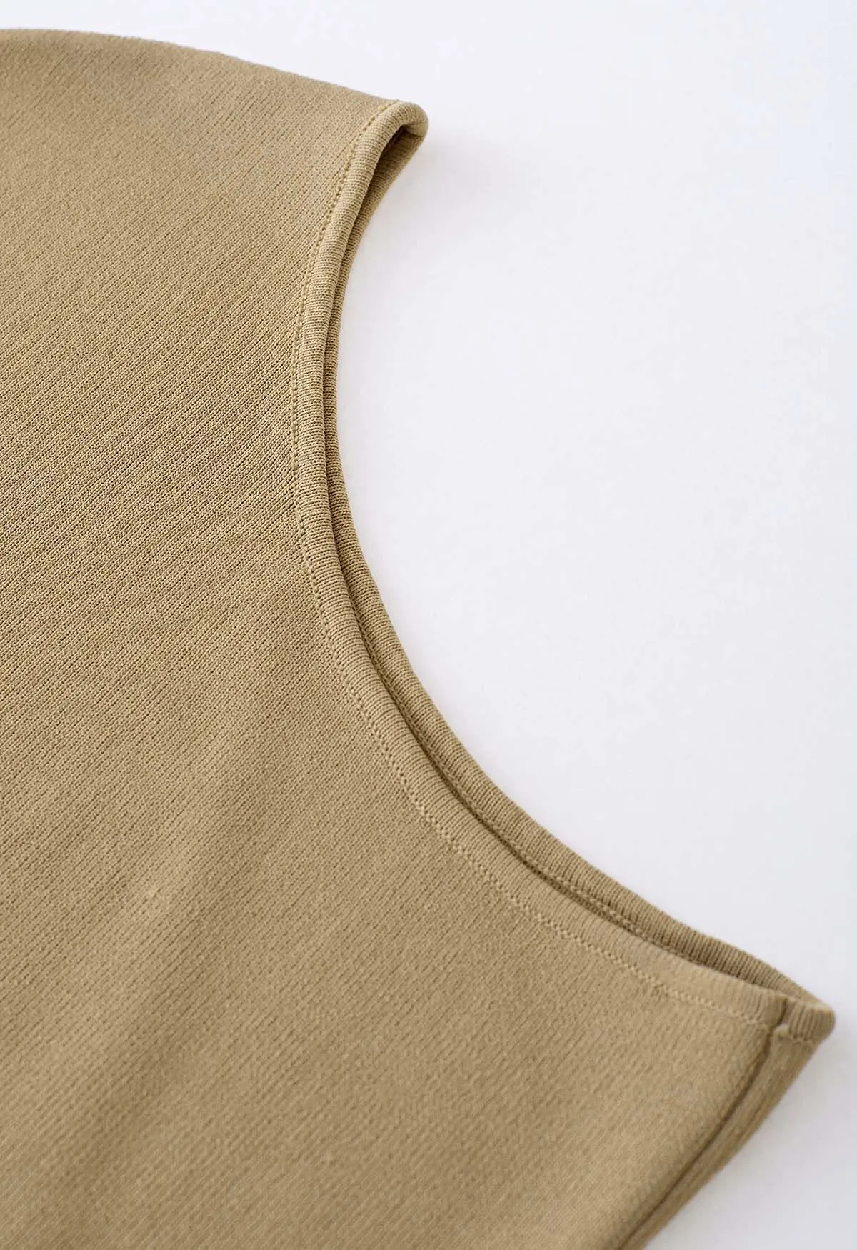 Haut en tricot à cordon de serrage latéral à une épaule en tan